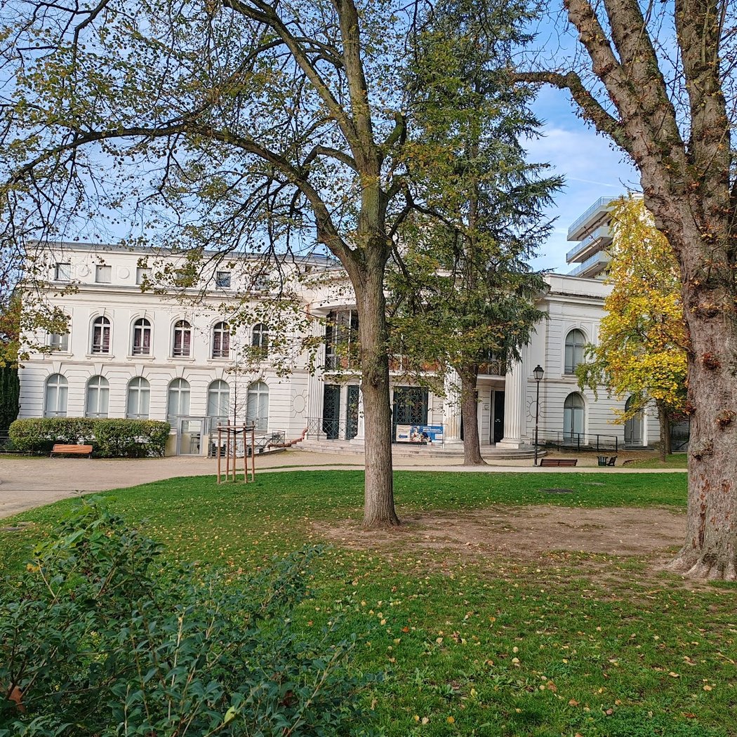 Avelines Garden 2